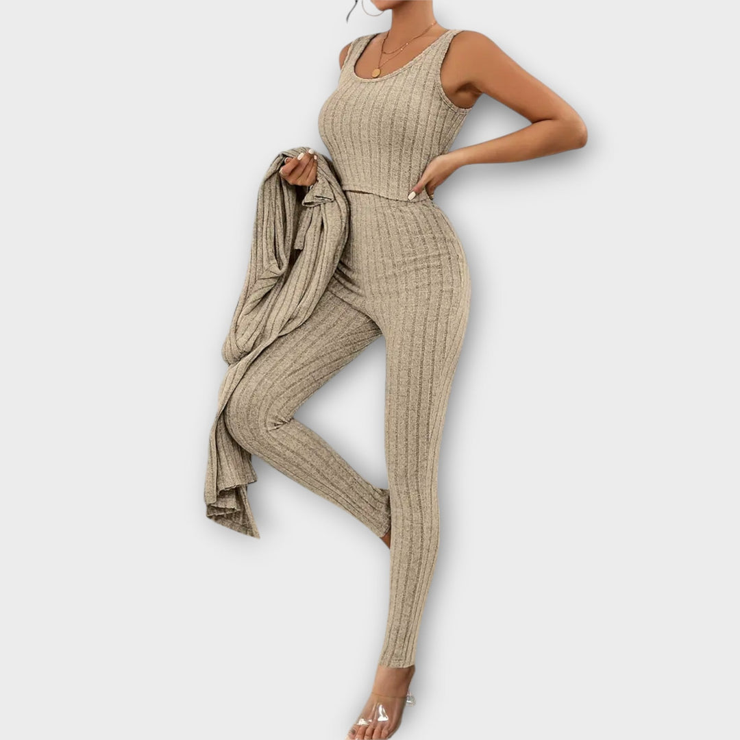 Nora – Dreiteilige Kollektion